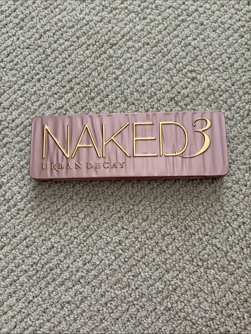Urban Decay Naked3 Rose-Toned Eyeshadow Palette